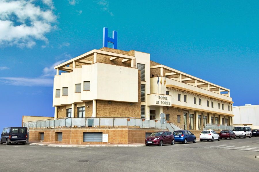 Hotel La Torre Los Montesinos Esterno foto