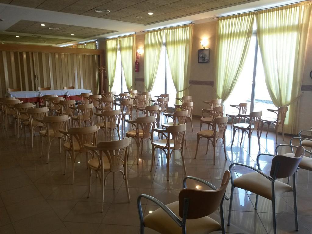 Hotel La Torre Los Montesinos Esterno foto
